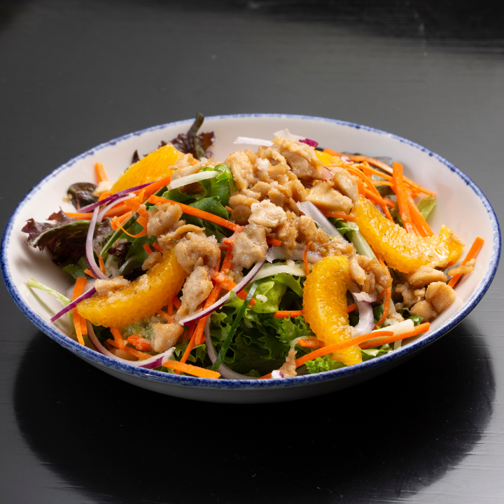 Fresh Highlands Mixed Salad with Plant-based Chicken Pieces and Orange Segments drizzled with Citrus Vinaigrette – RM33